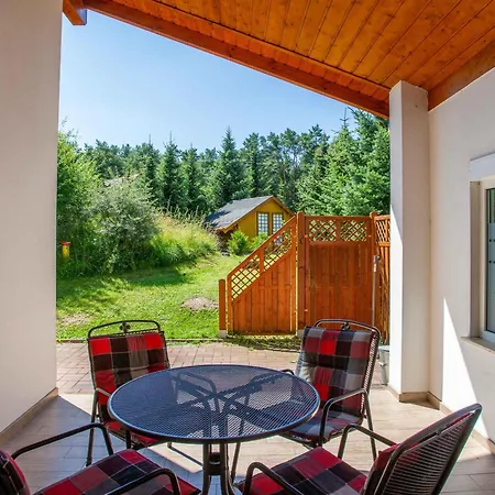 Moewennest Mit Garten Und Kamin